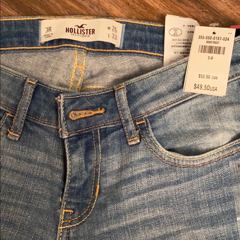 NWT Hollister Size 3 boot cut jeans